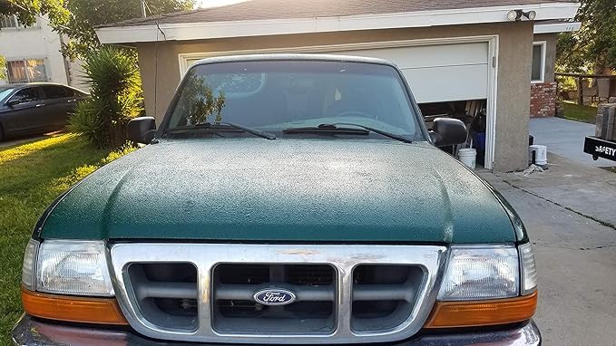 Durabak 18 Bed Liner KIT - Roll On Paint Coating | DIY Coat for Bedliner, Undercoating, Auto Body, Automotive Rust Proofing, Boat Repair | Textured Finish 16 Detailing Colors (Gallon, Forest Green)