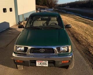 Durabak 18 Bed Liner KIT - Roll On Paint Coating | DIY Coat for Bedliner, Undercoating, Auto Body, Automotive Rust Proofing, Boat Repair | Textured Finish 16 Detailing Colors (Gallon, Forest Green)