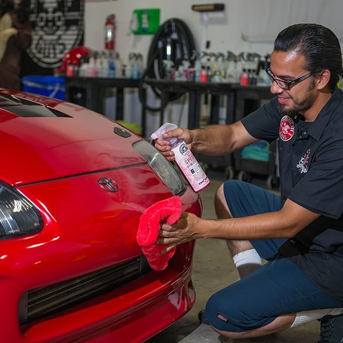 Chemical Guys Starter Car Care & Cleaning Kit, 7-Piece Detailing Car Wash Kit with 6 Premium 16 oz Care Chemicals and Accessories for Washing, Waxing, and Interior Cleaning