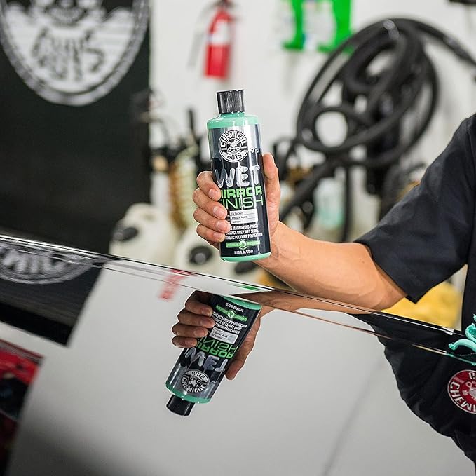 Chemical Guys Wet Mirror Finish High Gloss Glaze - Reflective Shine Enhancer & Car Paint Glaze for Trucks, SUVs, Motorcycles, and RVs - Safe for Clear Coat, Chrome, and Paintwork, 16 oz