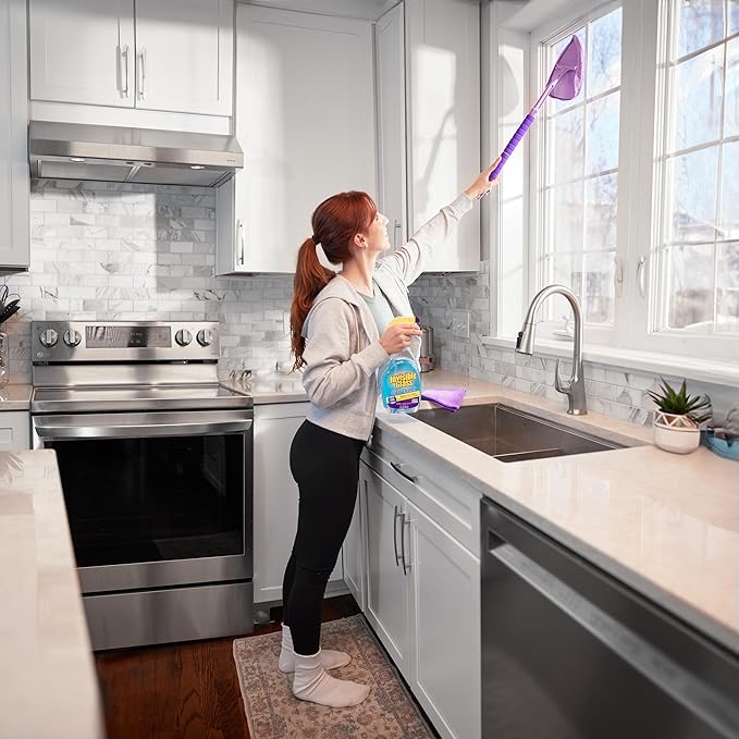 Invisible Glass 95165 Reach & Clean Home Glass Cleaning Tool with Extendable Handle, (3) Reusable Quick Change Microfiber Cloths, and Storage Bag, Streak-Free Window & Glass Cleaner Kit for Home & Car