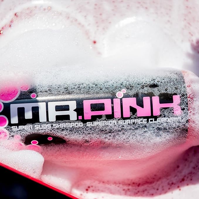 Chemical Guys HOL123 Car Cleaning Kit for Interior & Exterior, 14 Items Including (7) 16 oz Chemicals